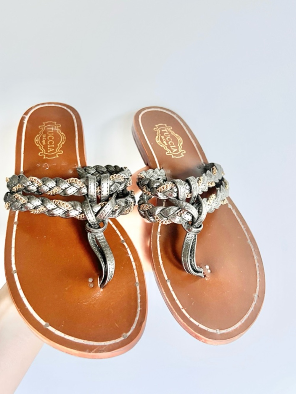 Tuccia di Capri Silver Braided Leather & Gold Chain Toe-Post Sandals Size EU 37